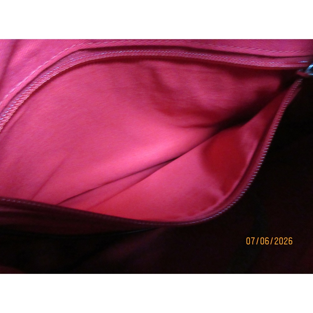 Dooney & Bourke Pebble Grain Leather Hobo Shoulder Bag Elephant Grey Silver Tone - Picture 7 of 7